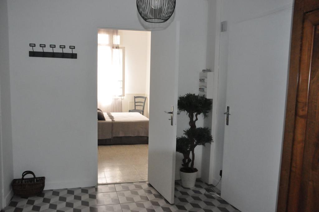 Apartament Le 27 Perpignan Zewnętrze zdjęcie