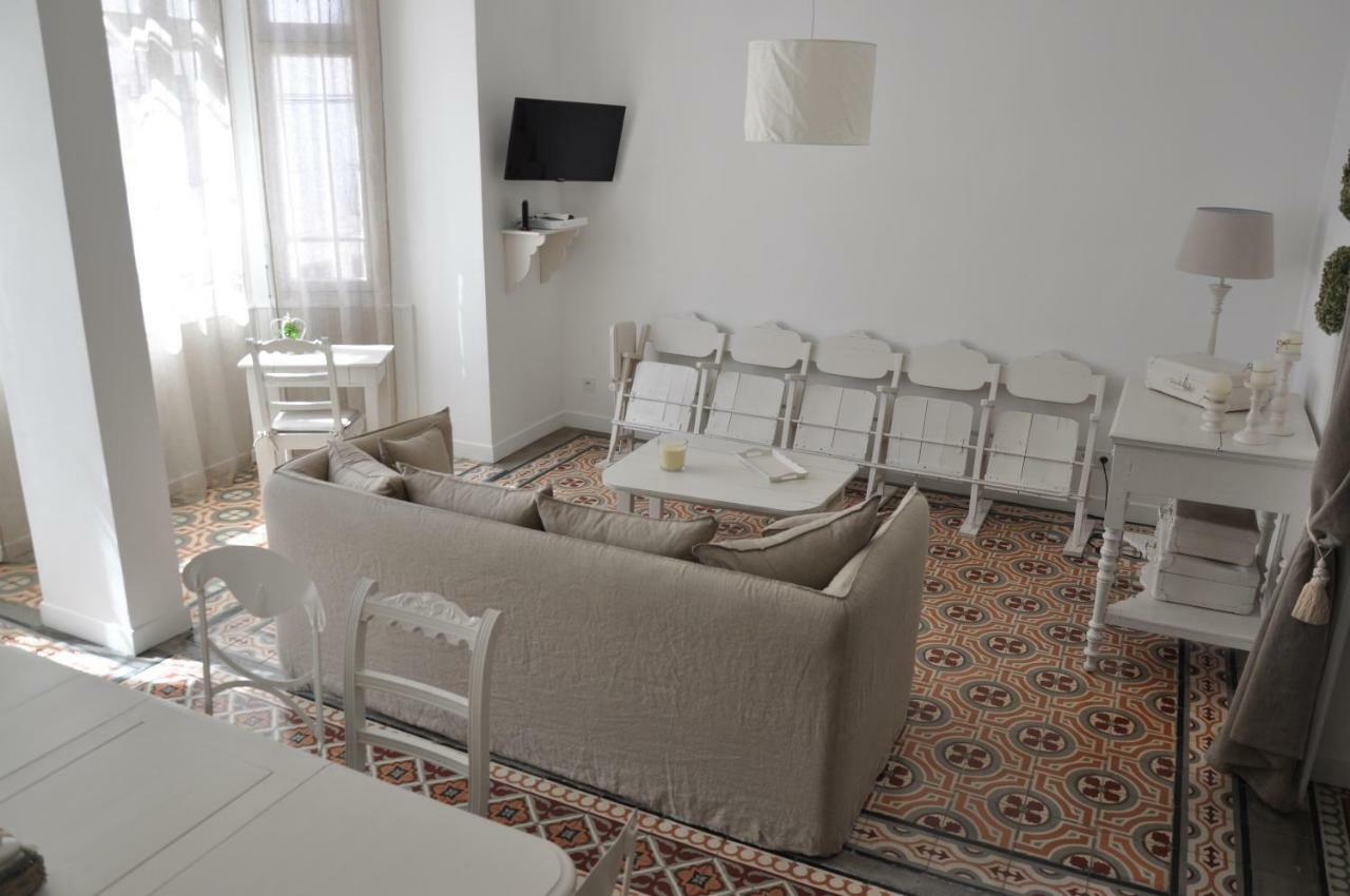 Apartament Le 27 Perpignan Zewnętrze zdjęcie